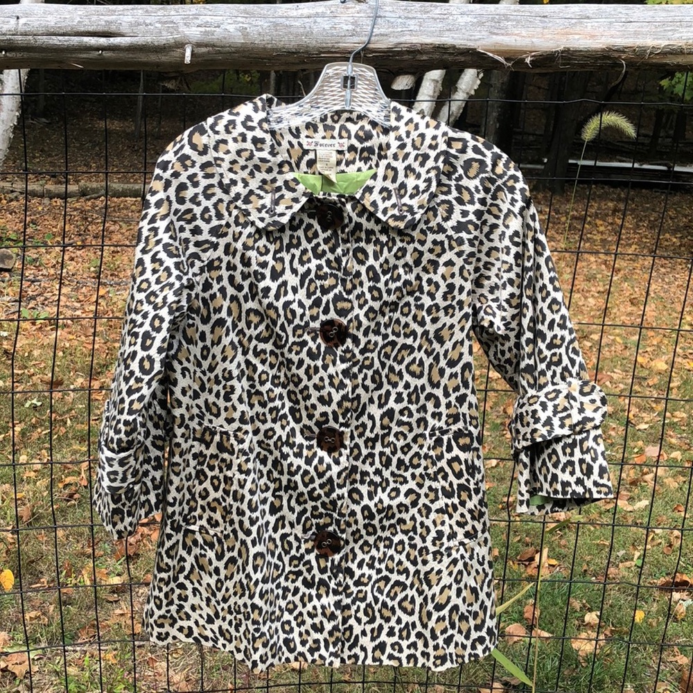 Leopard print raincoat